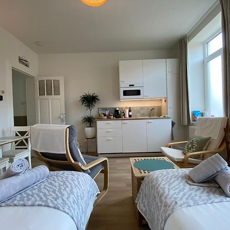 Logies-M Comfort Studios Inc Bikes B&B Oostende Ngoại thất bức ảnh
