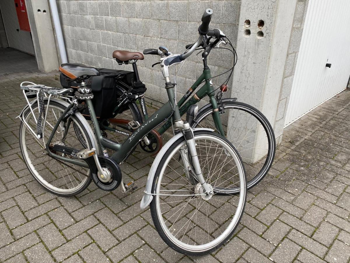 Logies-M Comfort Studios Inc Bikes B&B Oostende Ngoại thất bức ảnh