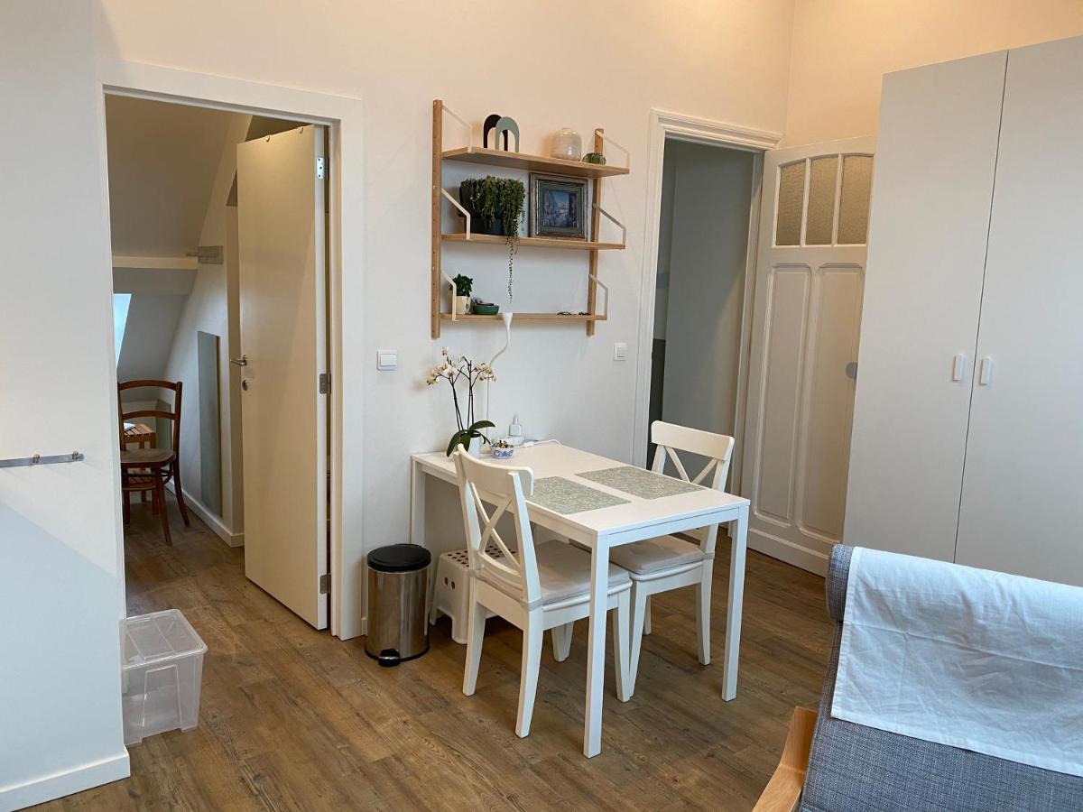 Logies-M Comfort Studios Inc Bikes B&B Oostende Ngoại thất bức ảnh